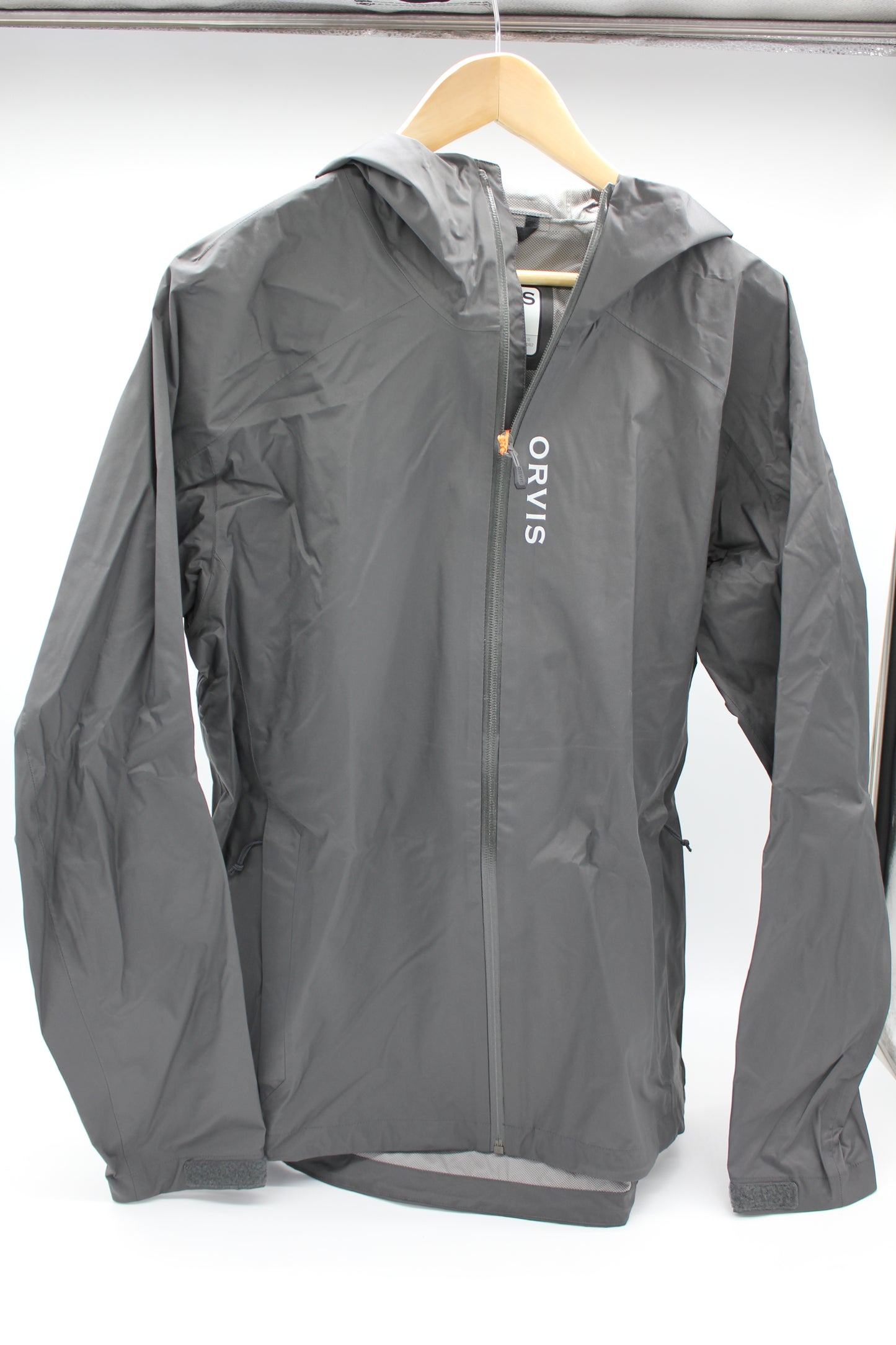 Orvis Men’s Ultralight Storm Jacket